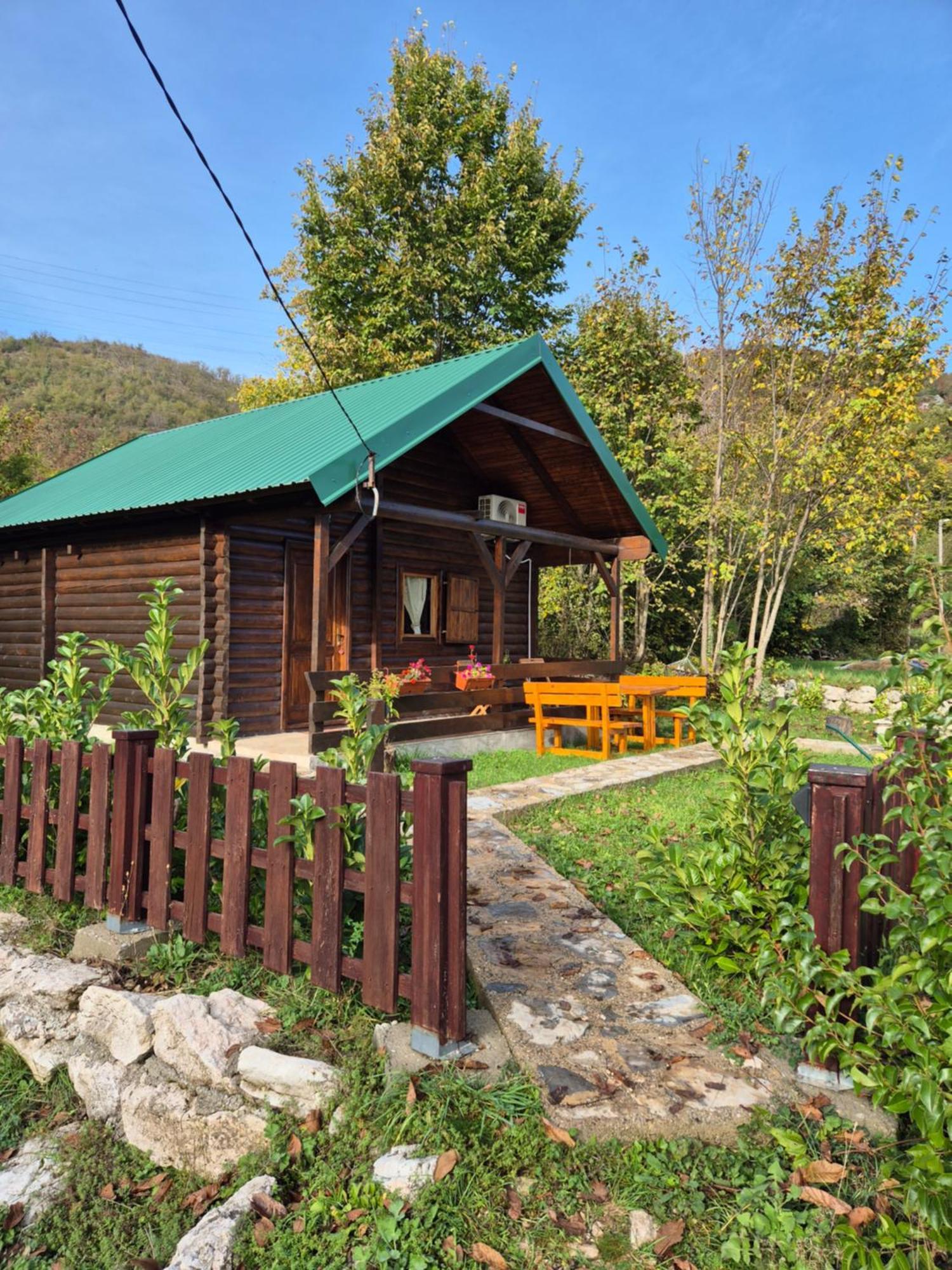 Cabin House Dubovik Cetinje Esterno foto