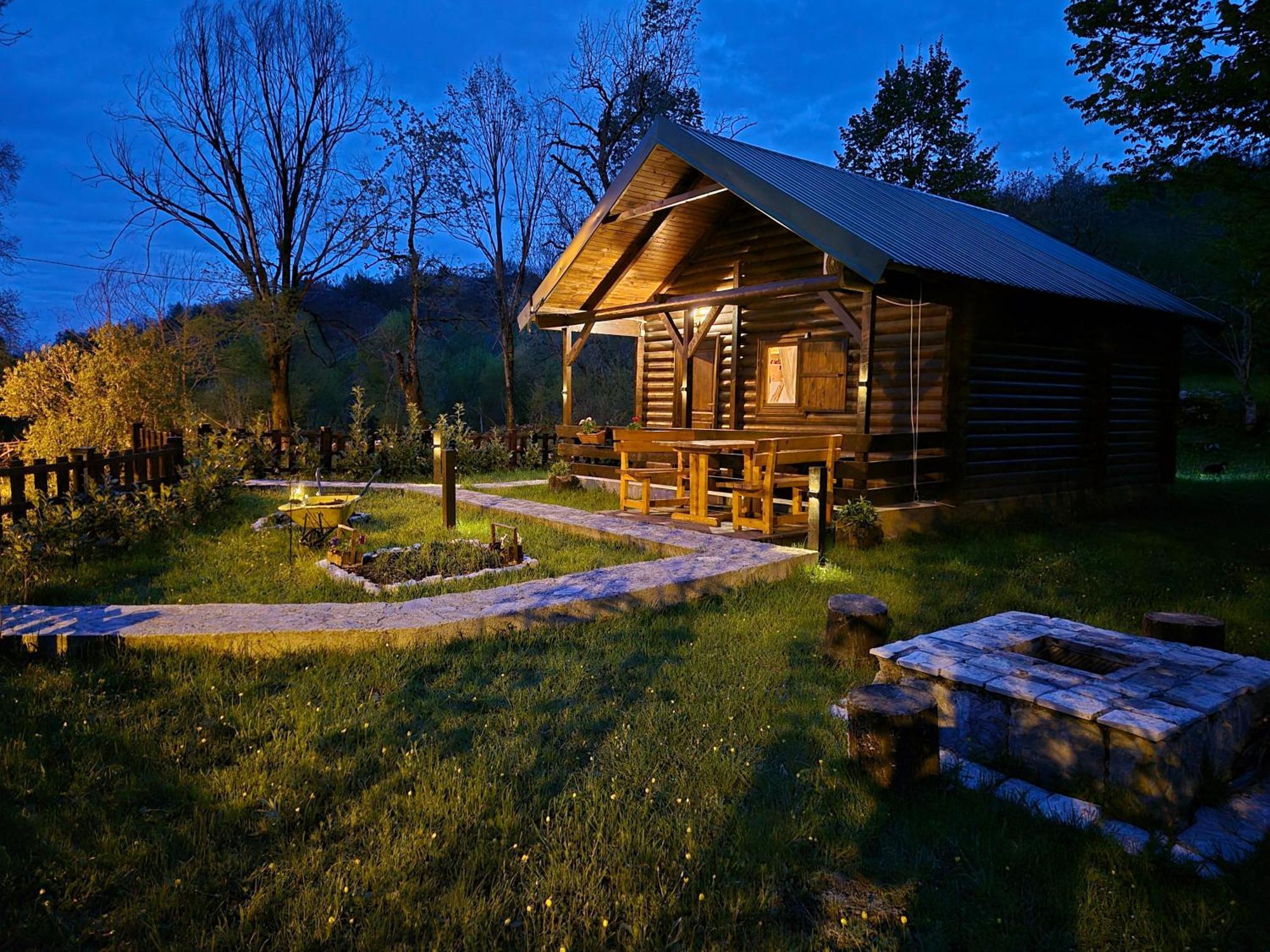 Cabin House Dubovik Cetinje Esterno foto